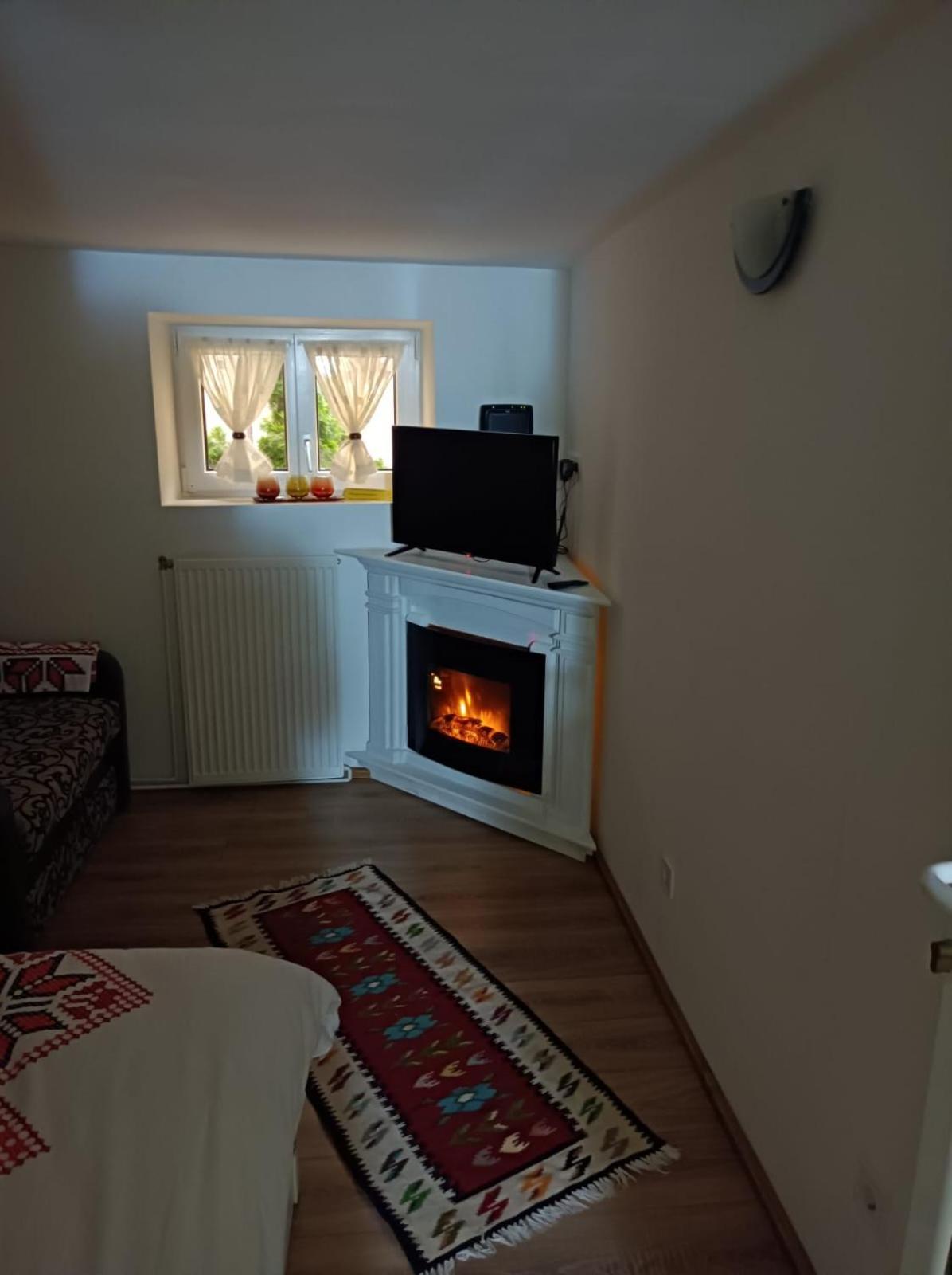 Republicii Rustic Apartament In Brasov City Center Extérieur photo
