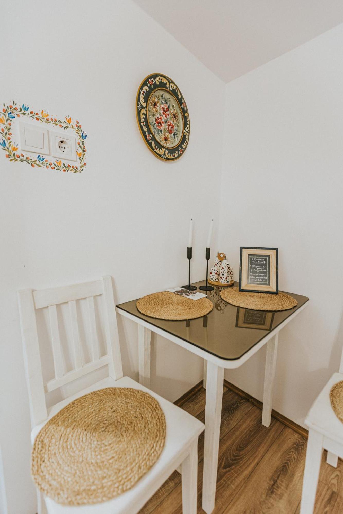 Republicii Rustic Apartament In Brasov City Center Extérieur photo