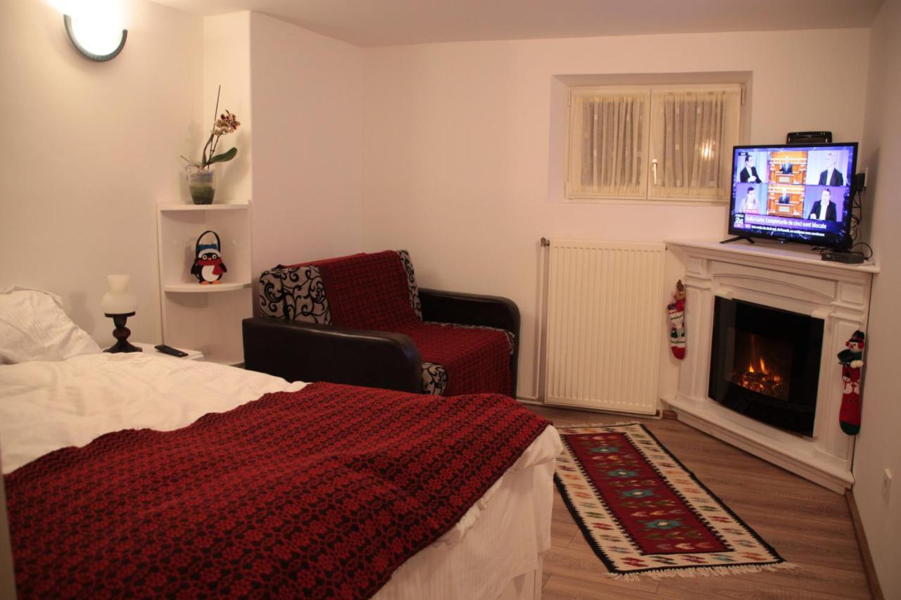 Republicii Rustic Apartament In Brasov City Center Extérieur photo