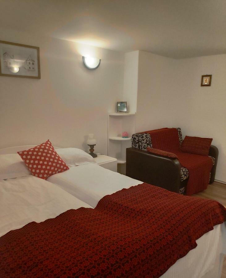 Republicii Rustic Apartament In Brasov City Center Extérieur photo